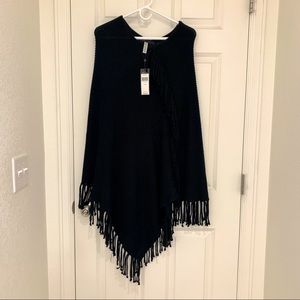 BCBG MAXAZRIA black poncho/shawl NWT